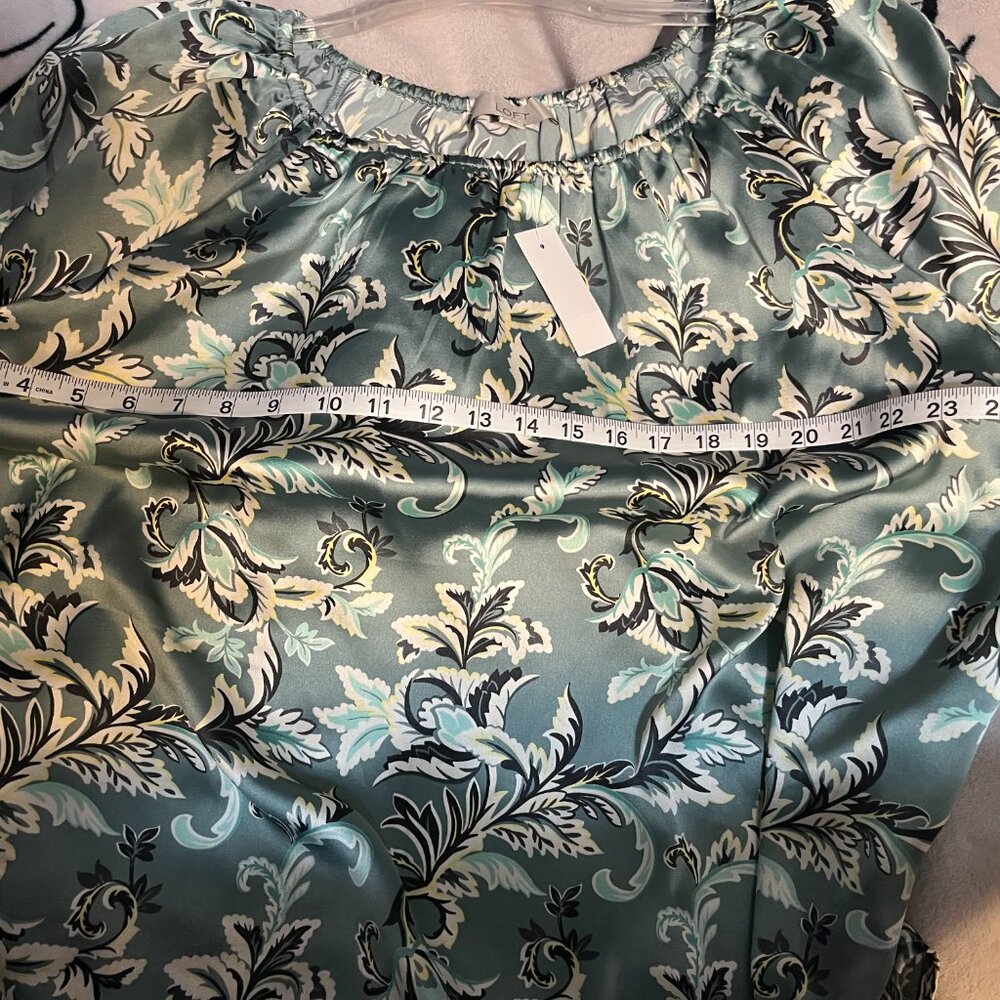 LOFT Elegant Floral Blouse - Mint Green - Picture 8 of 10